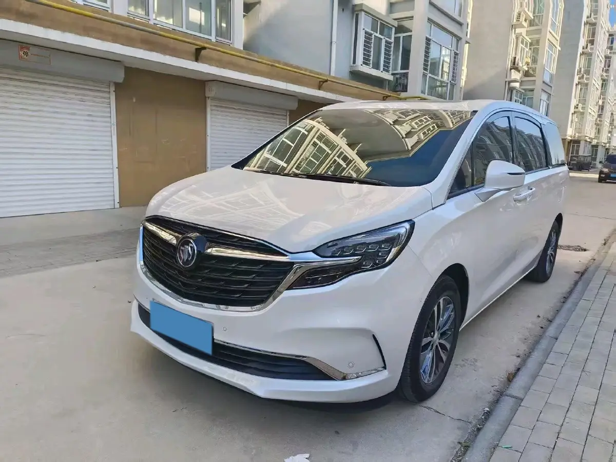 2022 Buick GL8 2.0T 237HP L4 9AT