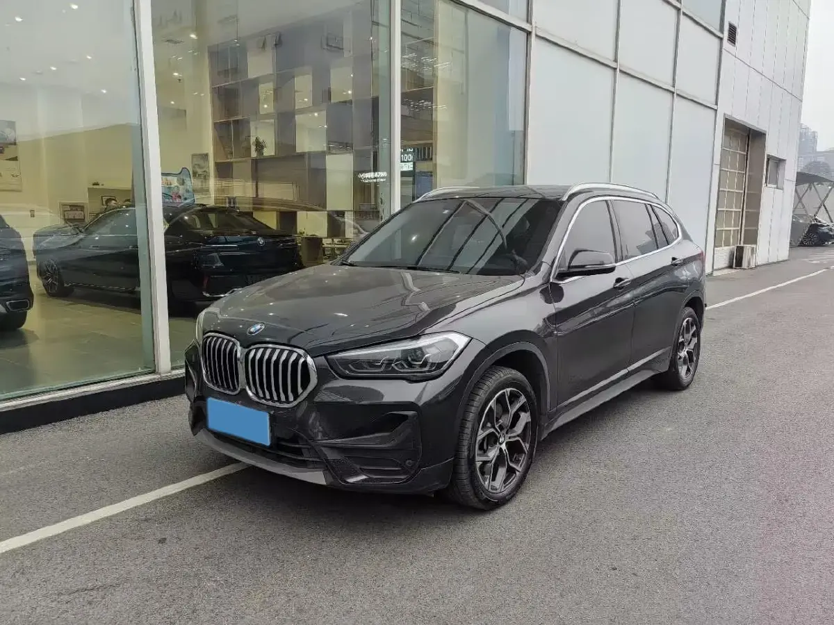 2021 BMW X1 2.0T 192HP L4 7DCT