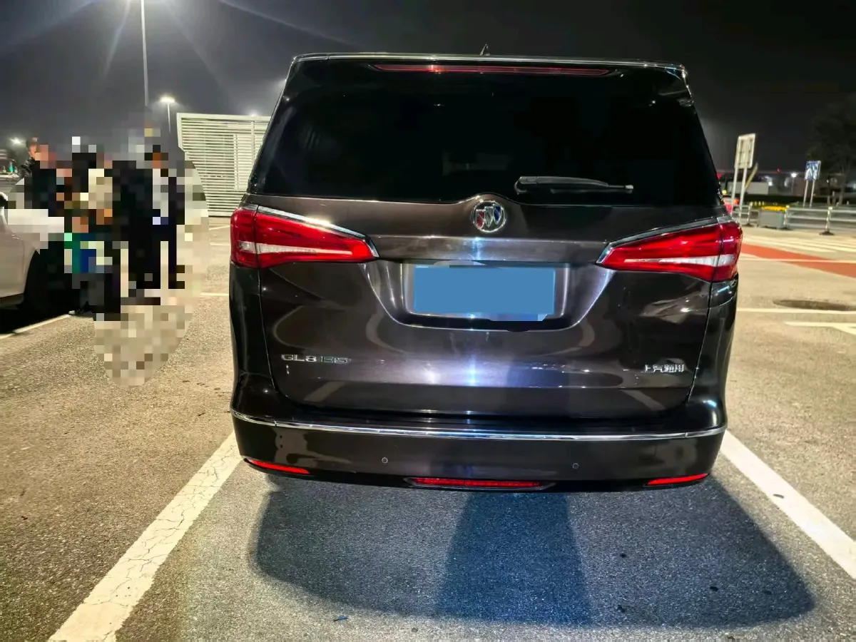 2018 Buick GL8 2.0T 260HP L4 6AT,autocango,china used car exporter,china ev exporter,chinese used car exporter,chinese used ev exporter