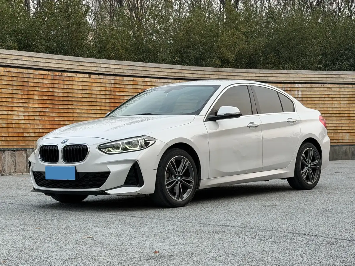 2022 BMW 1 Series 1.5T 140HP L3 7DCT