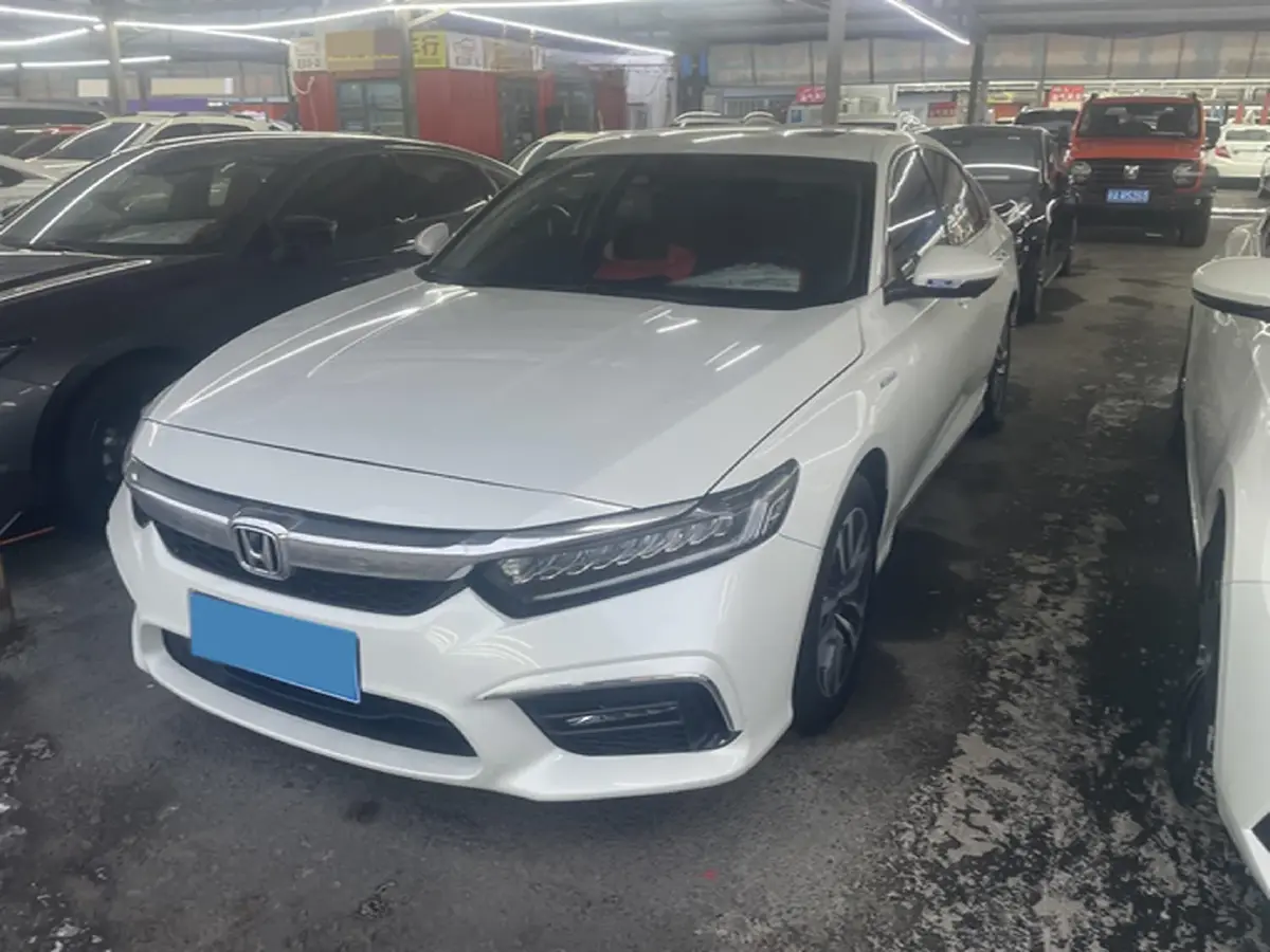 2019 Honda Inspire 2.0L 146HP L4 E-CVT Hybrid