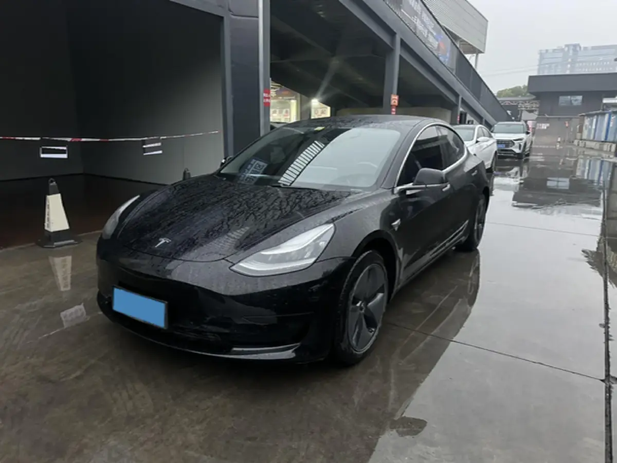2020 Tesla Model 3 BEV 52KWH