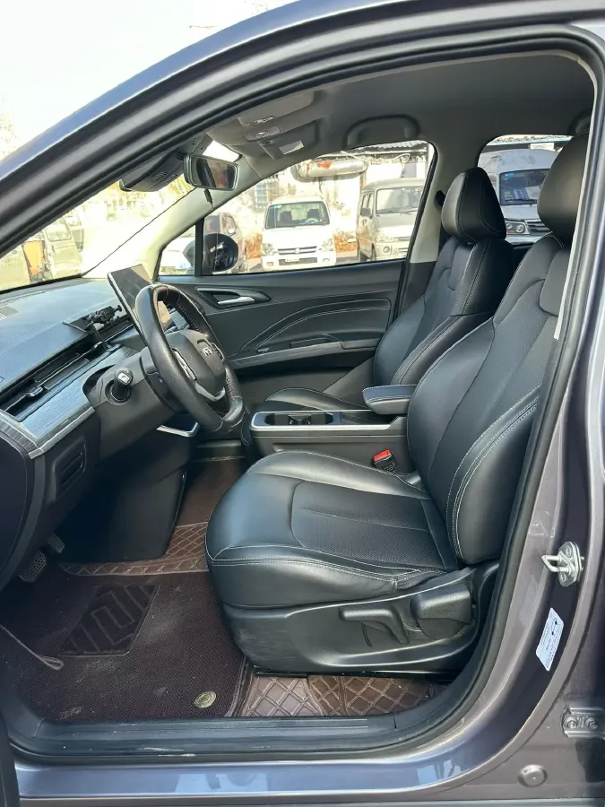 2022 ChangAn Kaicene RuiXing EM60 BEV 41.86KWH,autocango,china used car exporter,china ev exporter,chinese used car exporter,chinese used ev exporter