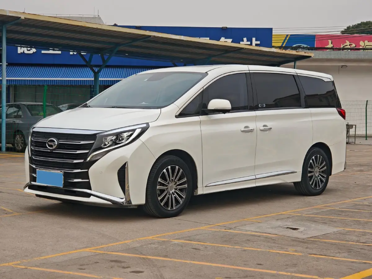 2021 GAC Trumpchi M8 2.0T 252HP L4 8AT