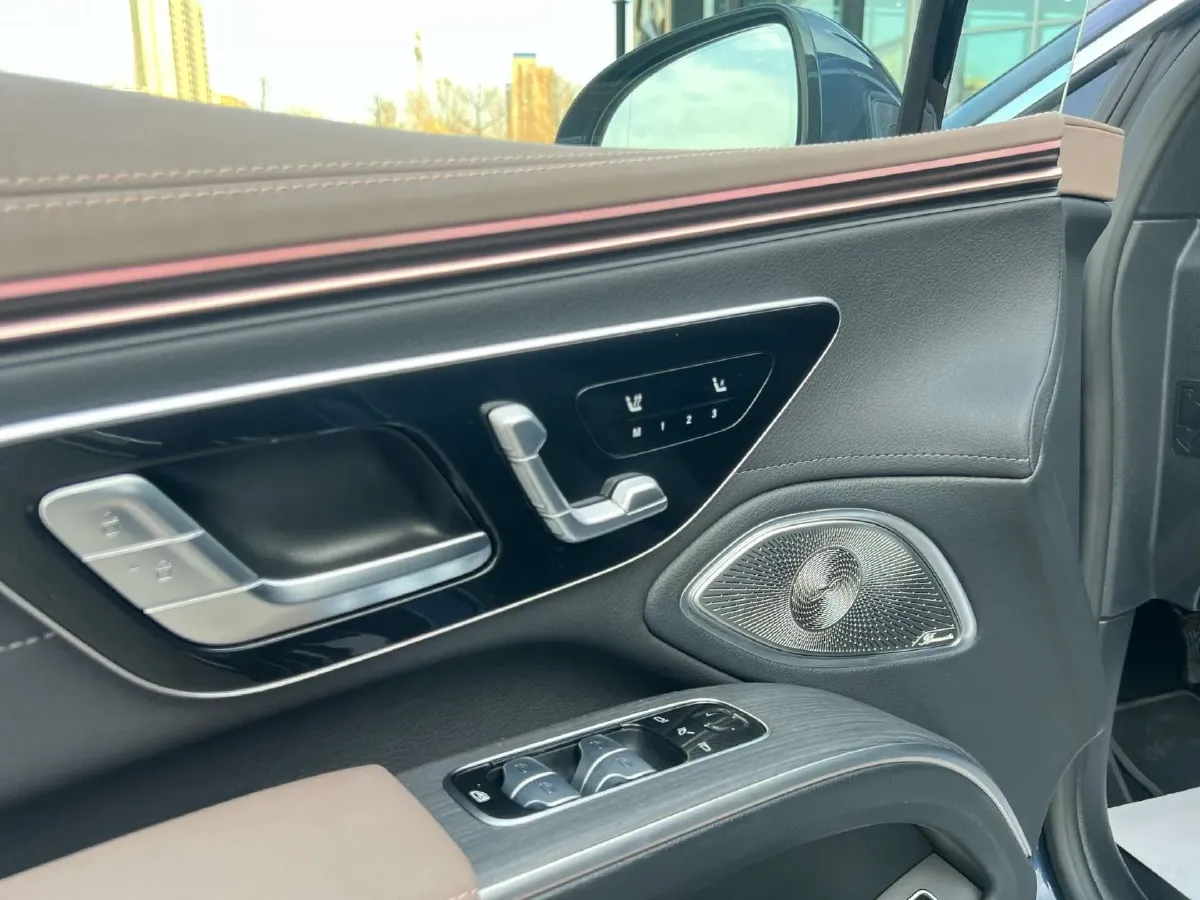 2023 Mercedes-Benz EQS Class BEV 111.8KWH,autocango,china used car exporter,china ev exporter,chinese used car exporter,chinese used ev exporter