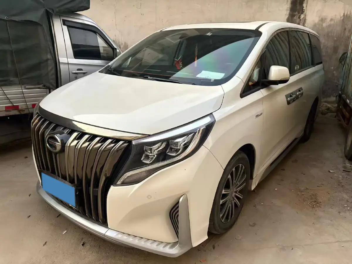 2021 GAC Trumpchi M8 2.0T 252HP L4 8AT