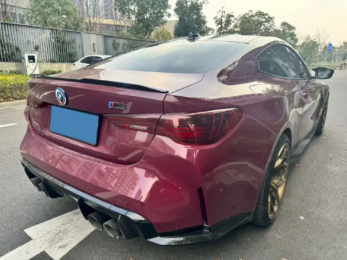 2023 BMW M4 3.0T 510HP L6 8AT,autocango,china used car exporter,china ev exporter,chinese used car exporter,chinese used ev exporter