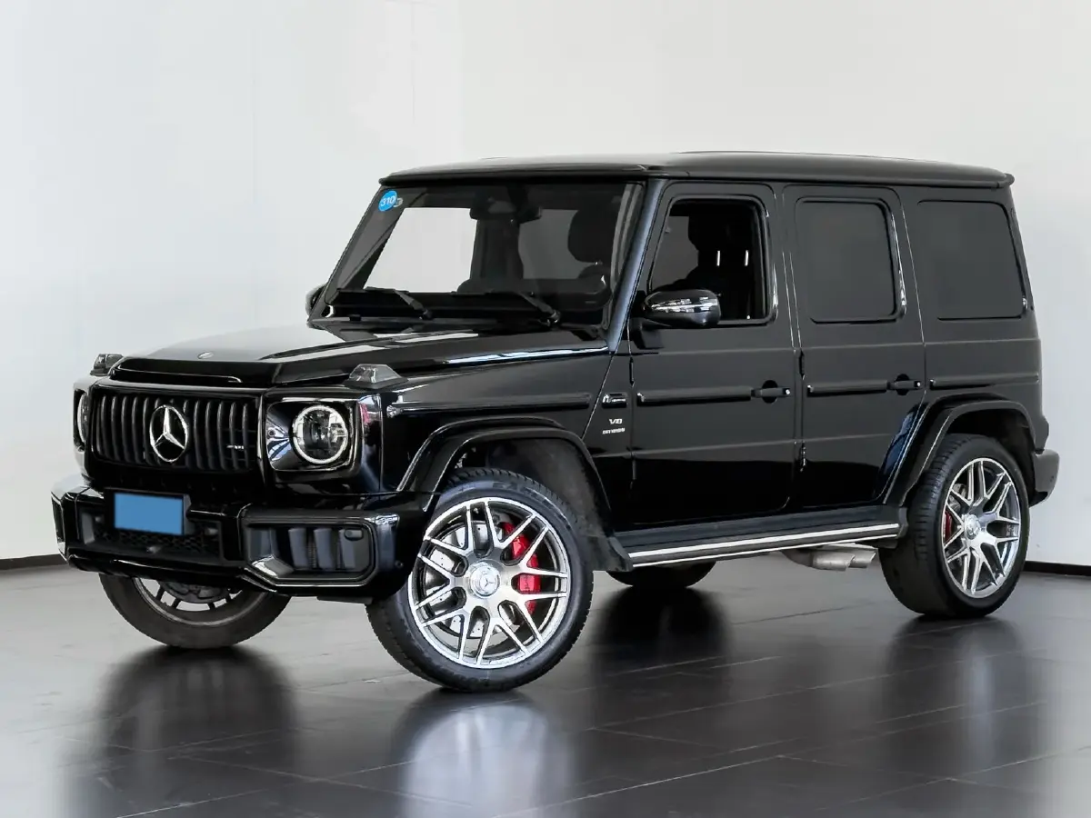 2025 Mercedes-Benz G AMG 4.0T 585HP V8 9AT