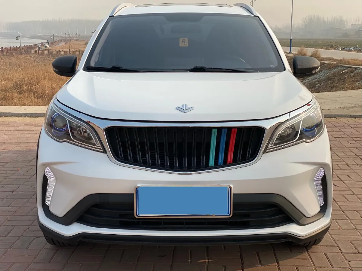 2022 Livan X3 PRO 1.5L 113HP L4 CVT,autocango,china used car exporter,china ev exporter,chinese used car exporter,chinese used ev exporter