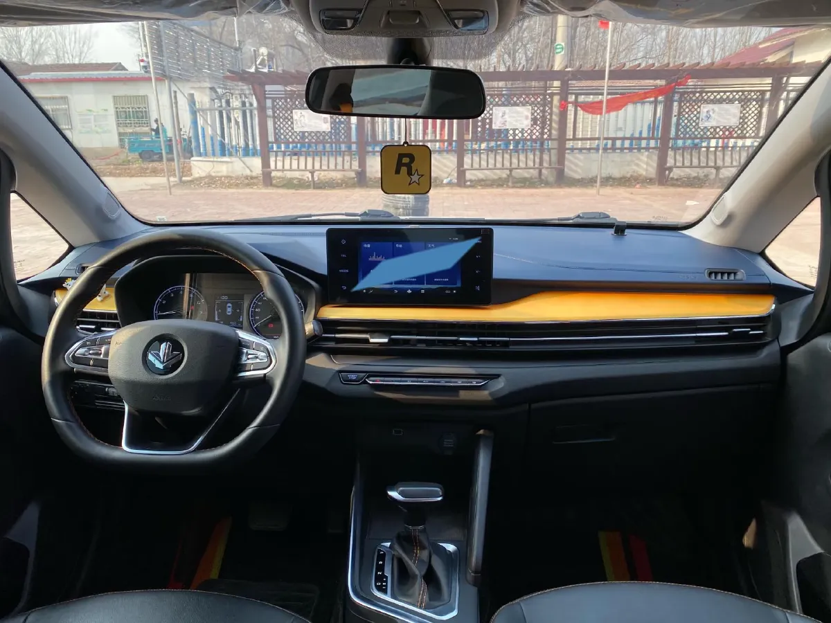 2022 Livan X3 PRO 1.5L 113HP L4 CVT,autocango,china used car exporter,china ev exporter,chinese used car exporter,chinese used ev exporter