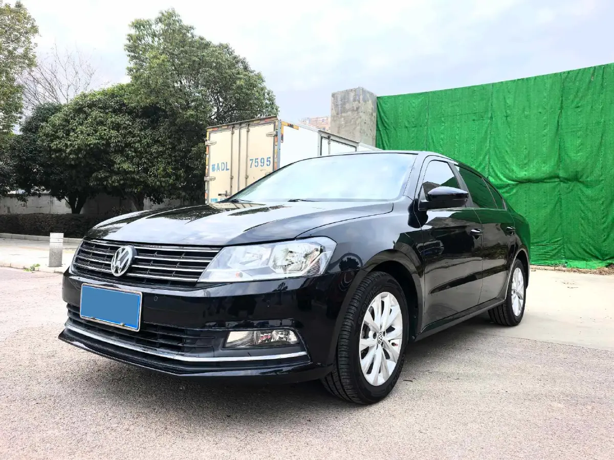 2018 Volkswagen Lavida 1.5L 112HP L4 6AT