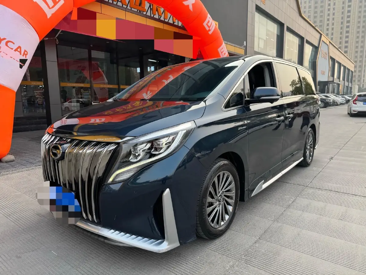 2021 GAC Trumpchi M8 2.0T 252HP L4 8AT