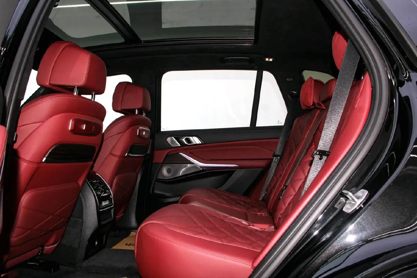 2025 BMW X5 3.0T 381HP L6 8AT,autocango,china used car exporter,china ev exporter,chinese used car exporter,chinese used ev exporter