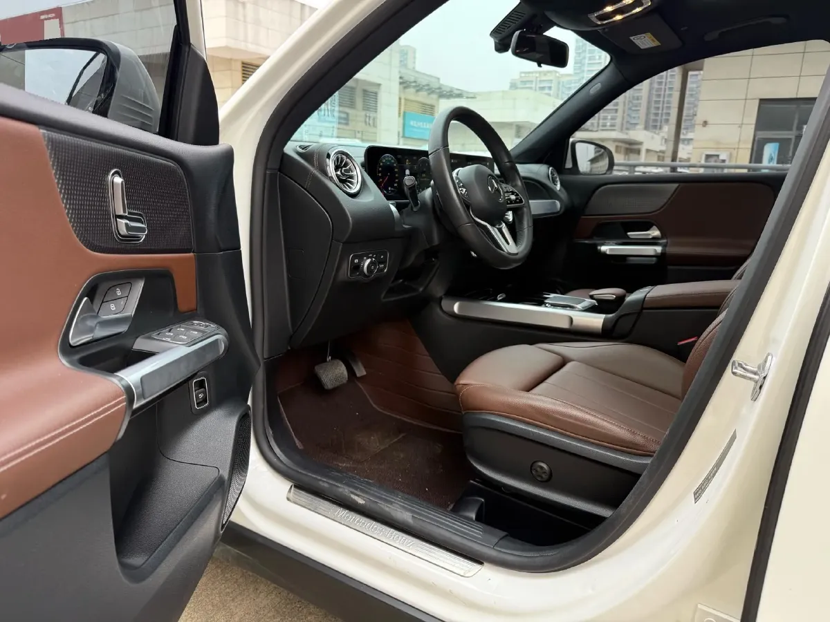 2022 Mercedes-Benz GLB Class 1.3T 163HP L4 7DCT,autocango,china used car exporter,china ev exporter,chinese used car exporter,chinese used ev exporter