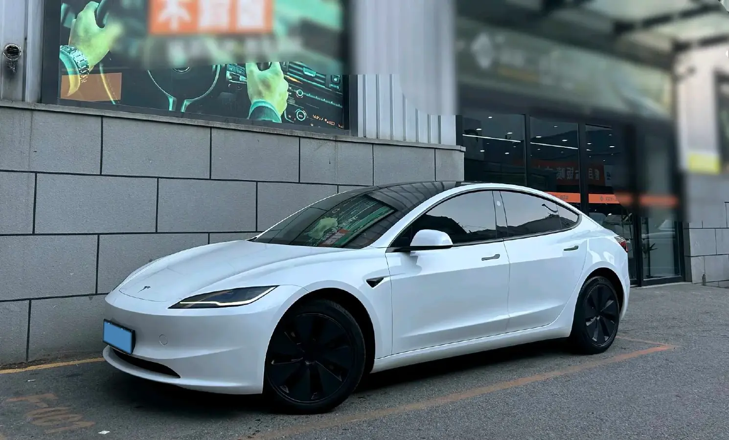 2023 HYPTEC GT BEV 80KWH