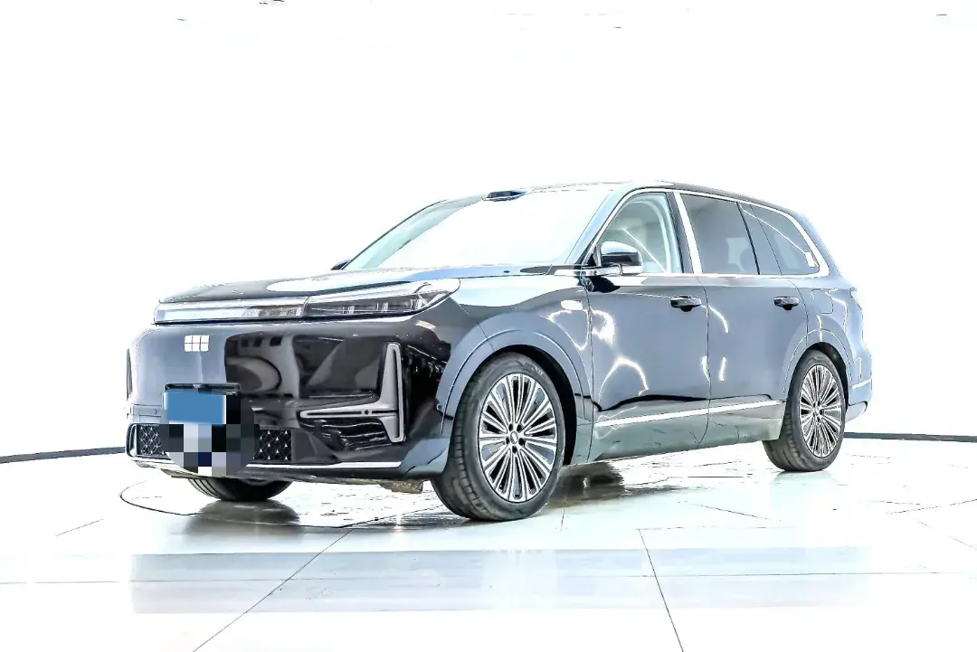 2025 Xpeng G9 BEV 93.1KWH