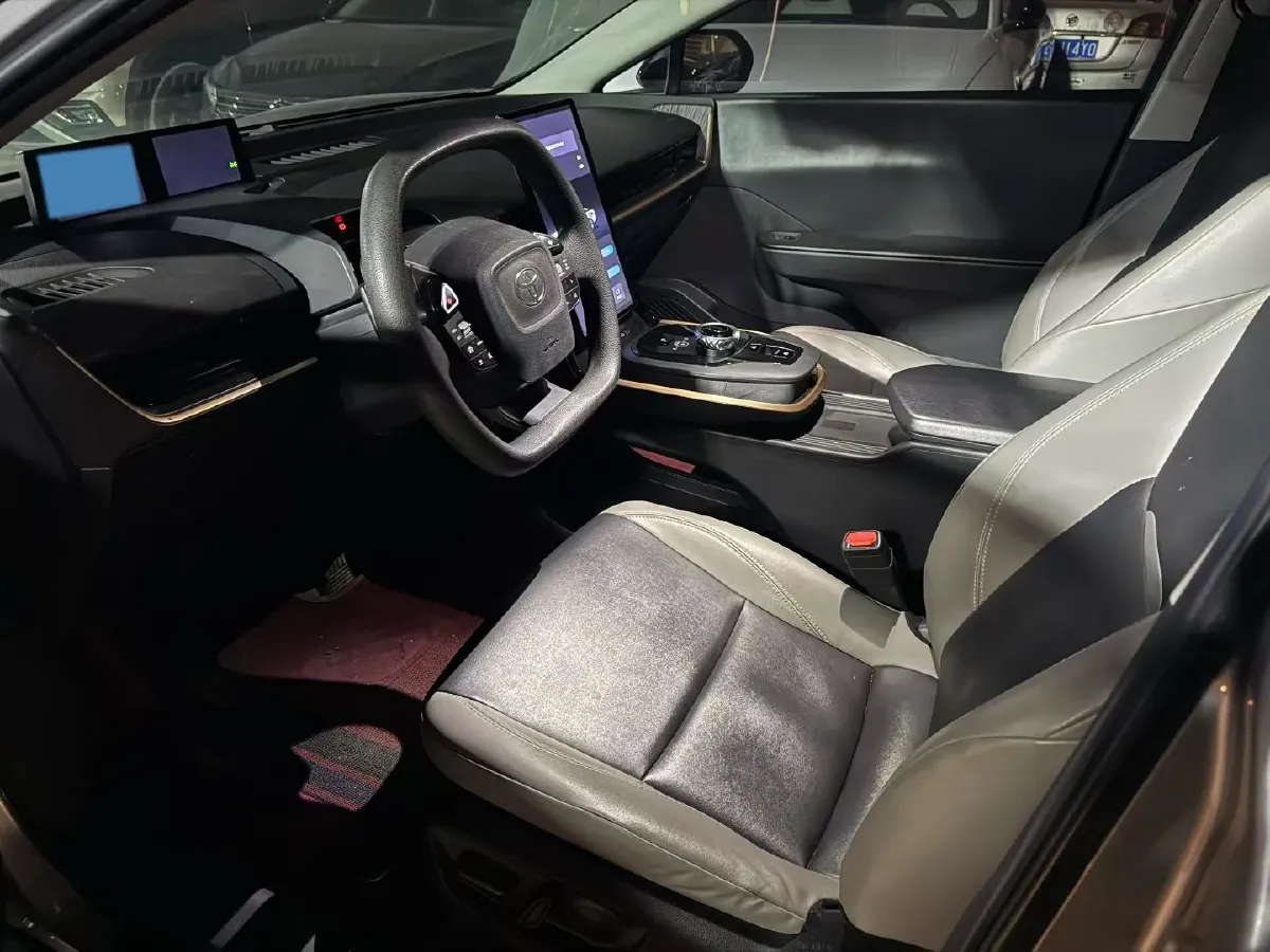 2023 Toyota bZ3 BEV 49.92KWH,autocango,china used car exporter,china ev exporter,chinese used car exporter,chinese used ev exporter