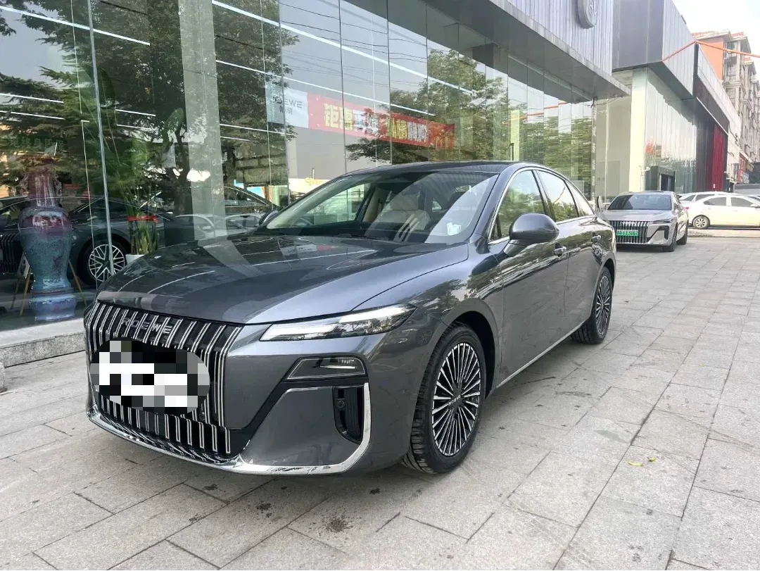 2025 Roewe M7 DMH 1.5L 112HP L4 1DHT PHEV,autocango,china used car exporter,china ev exporter,chinese used car exporter,chinese used ev exporter