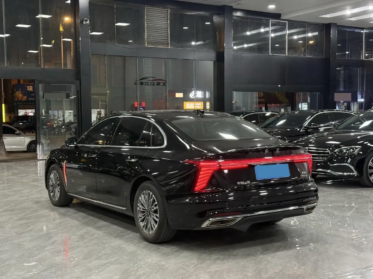 2023 HongQi H5 1.5T 169HP L4 7DCT,autocango,china used car exporter,china ev exporter,chinese used car exporter,chinese used ev exporter