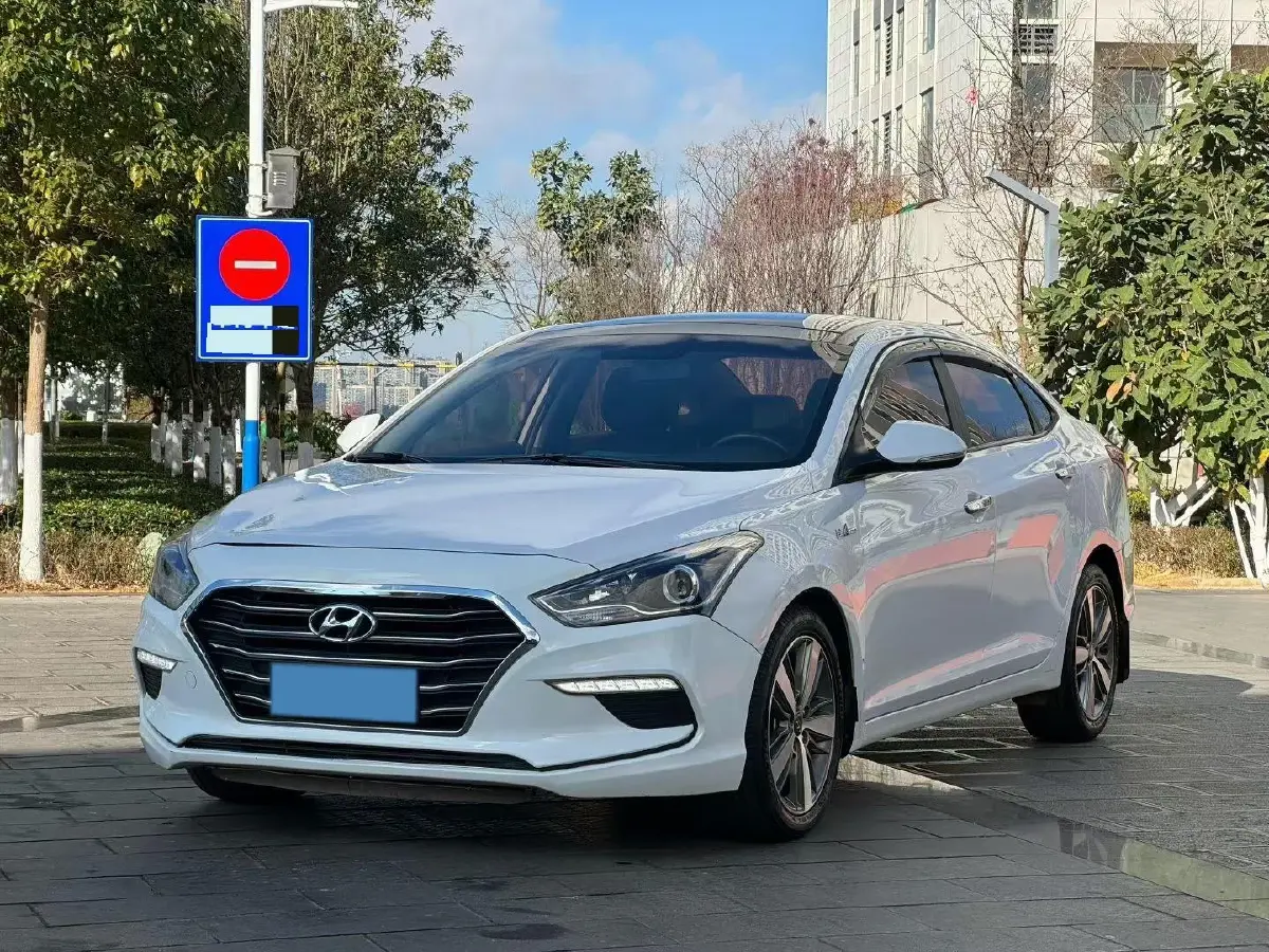2017 Hyundai Mistra 1.6T 175HP L4 7DCT