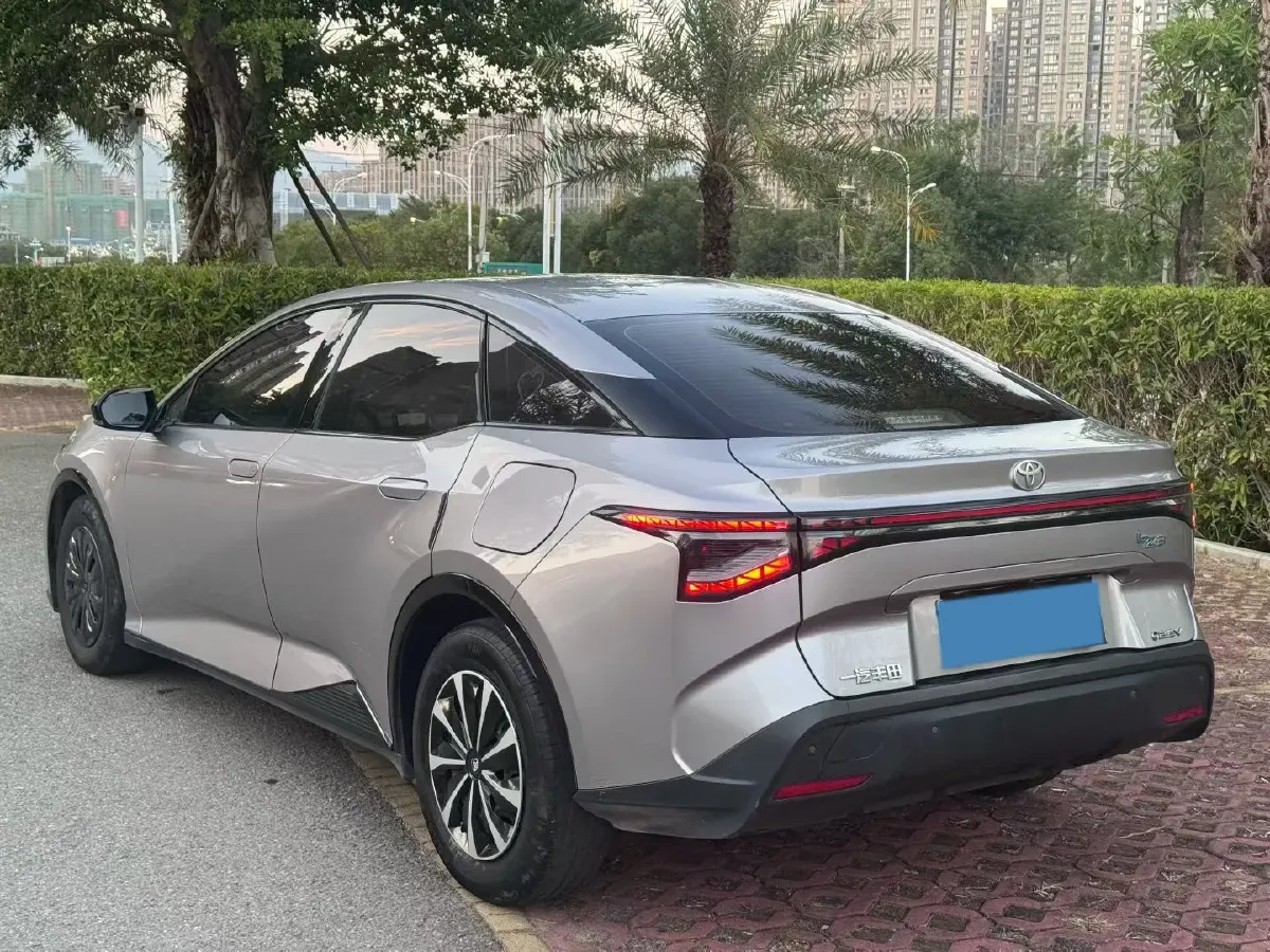 2023 Toyota bZ3 BEV 49.92KWH,autocango,china used car exporter,china ev exporter,chinese used car exporter,chinese used ev exporter