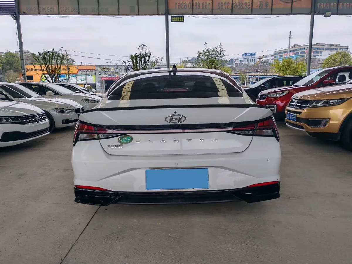 2021 Hyundai Elantra 1.5L 115HP L4 CVT,autocango,china used car exporter,china ev exporter,chinese used car exporter,chinese used ev exporter