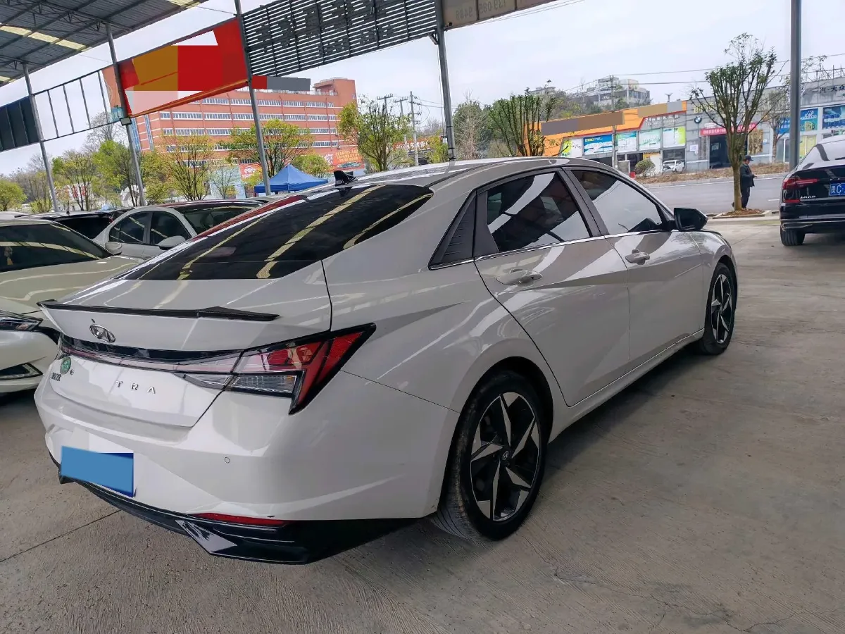2021 Hyundai Elantra 1.5L 115HP L4 CVT,autocango,china used car exporter,china ev exporter,chinese used car exporter,chinese used ev exporter