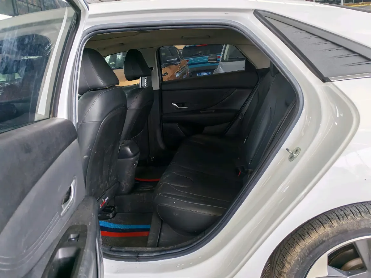 2021 Hyundai Elantra 1.5L 115HP L4 CVT,autocango,china used car exporter,china ev exporter,chinese used car exporter,chinese used ev exporter