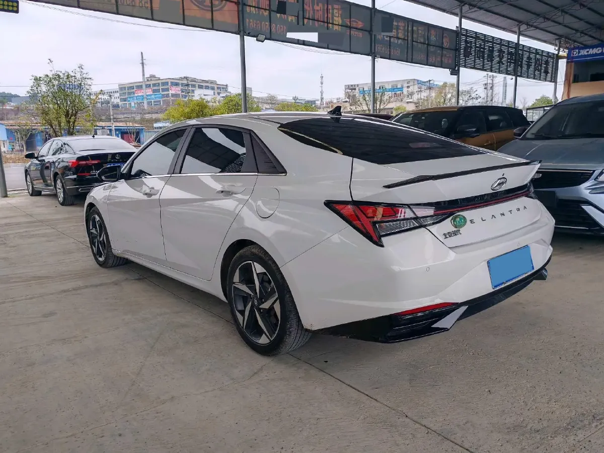 2021 Hyundai Elantra 1.5L 115HP L4 CVT,autocango,china used car exporter,china ev exporter,chinese used car exporter,chinese used ev exporter