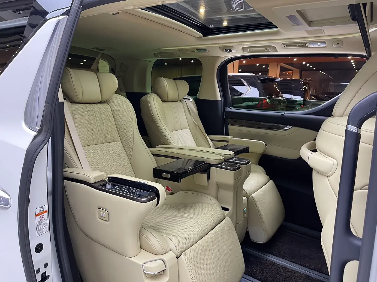 2020 Toyota Vellfire 2.5L 117HP L4 E-CVT Hybrid,autocango,china used car exporter,china ev exporter,chinese used car exporter,chinese used ev exporter