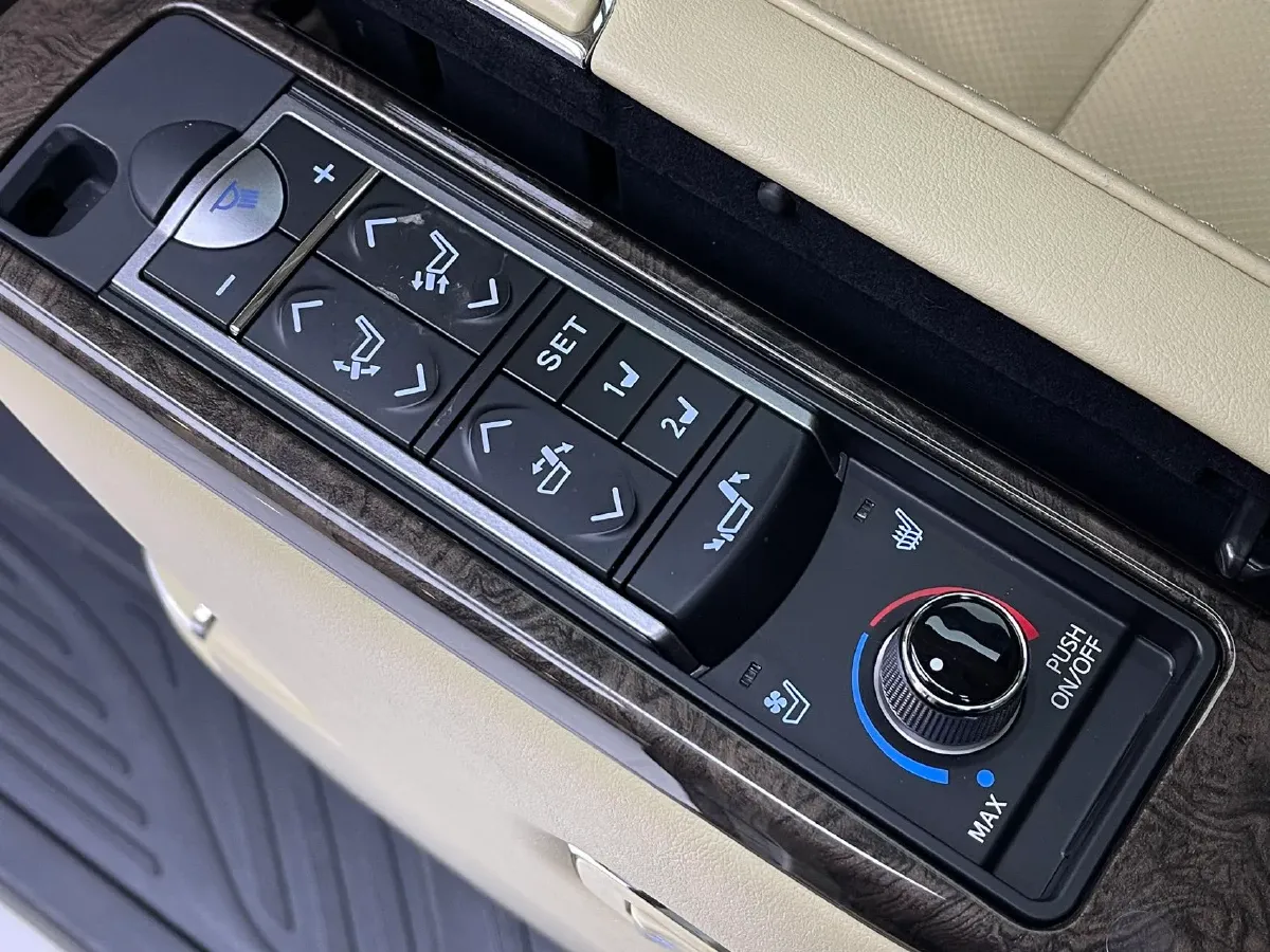 2020 Toyota Vellfire 2.5L 117HP L4 E-CVT Hybrid,autocango,china used car exporter,china ev exporter,chinese used car exporter,chinese used ev exporter