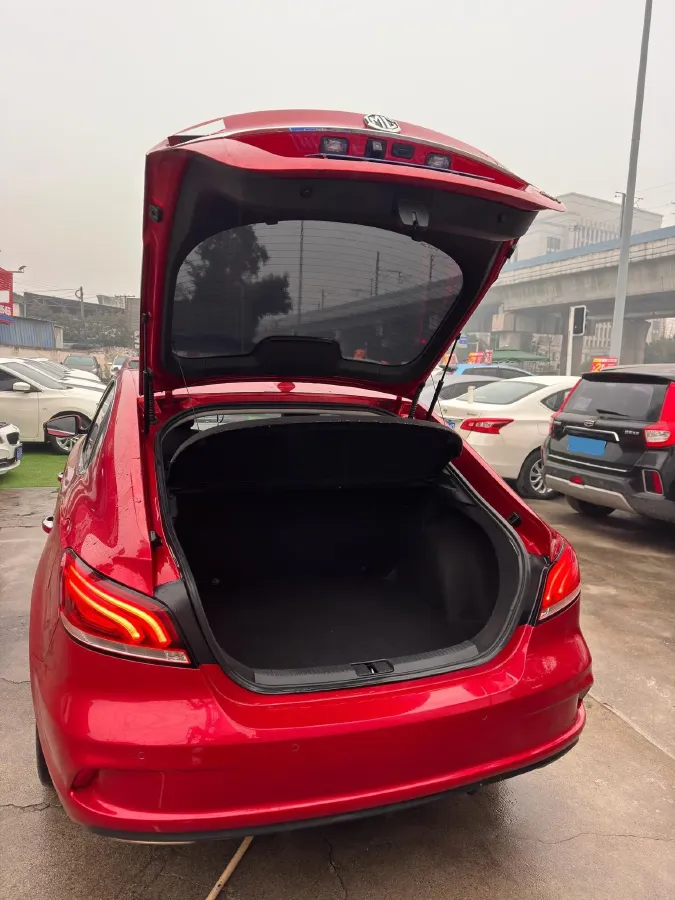 2017 MG MG6 1.5T 169HP L4 7DCT,autocango,china used car exporter,china ev exporter,chinese used car exporter,chinese used ev exporter