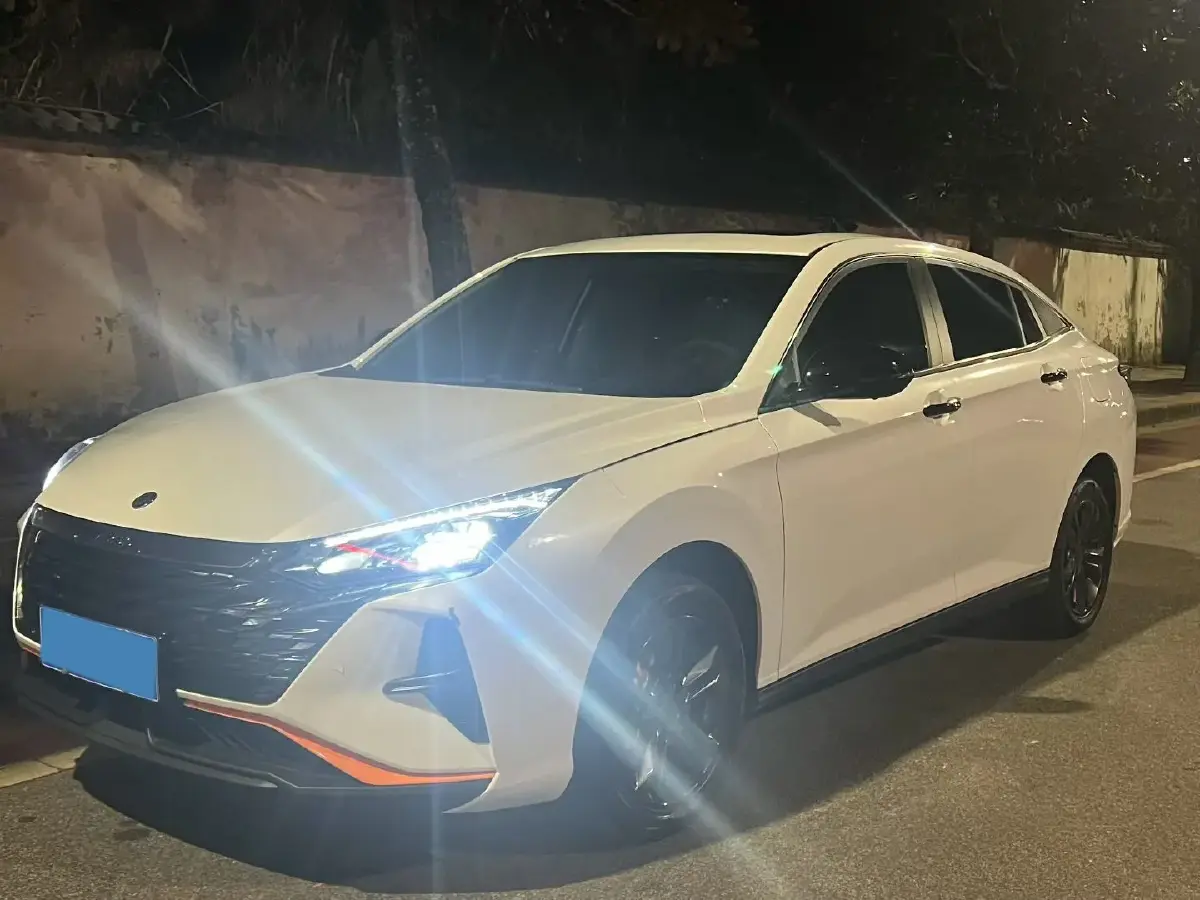 2023 DongFeng Aeolus YiXuan 1.5L 125HP L4 6DCT