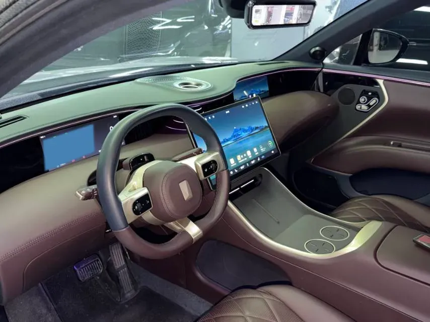 2025 Avatr 11 1.5T 156HP L4 REEV 39.05KWH,autocango,china used car exporter,china ev exporter,chinese used car exporter,chinese used ev exporter