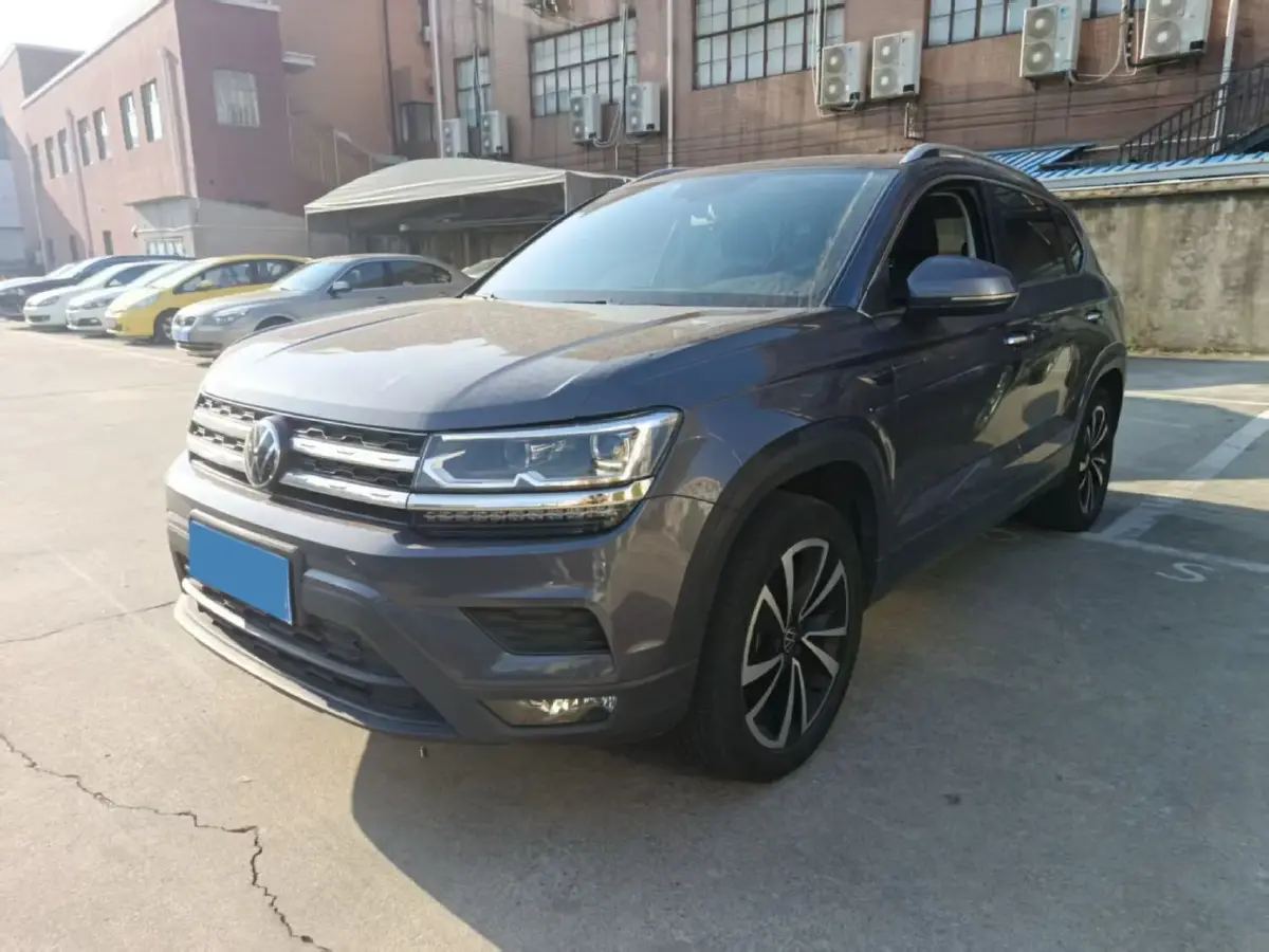 2021 Volkswagen Tharu 1.4T 150HP L4 7DCT
