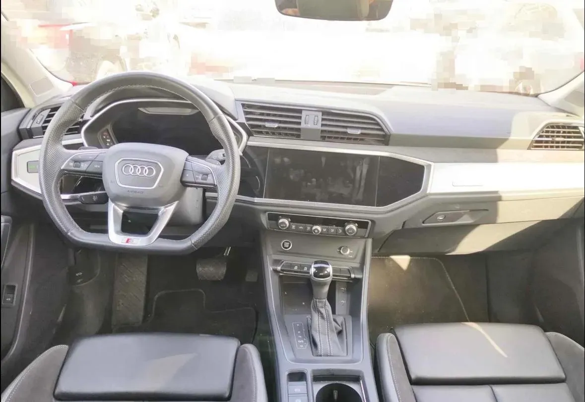 2023 Audi Q3 Sportback 2.0T 186HP L4 7DCT,autocango,china used car exporter,china ev exporter,chinese used car exporter,chinese used ev exporter