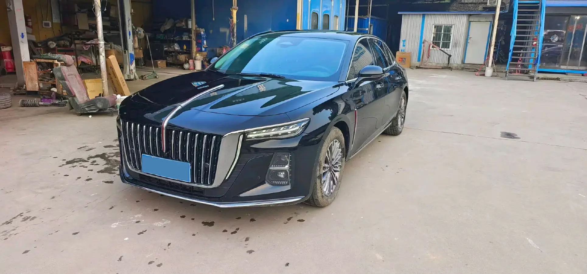2023 HongQi H5 2.0T 224HP L4 8AT