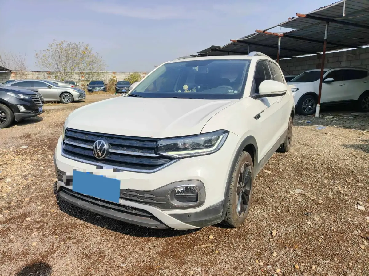 2021 Volkswagen Tacqua 1.5L 113HP L4 6AT