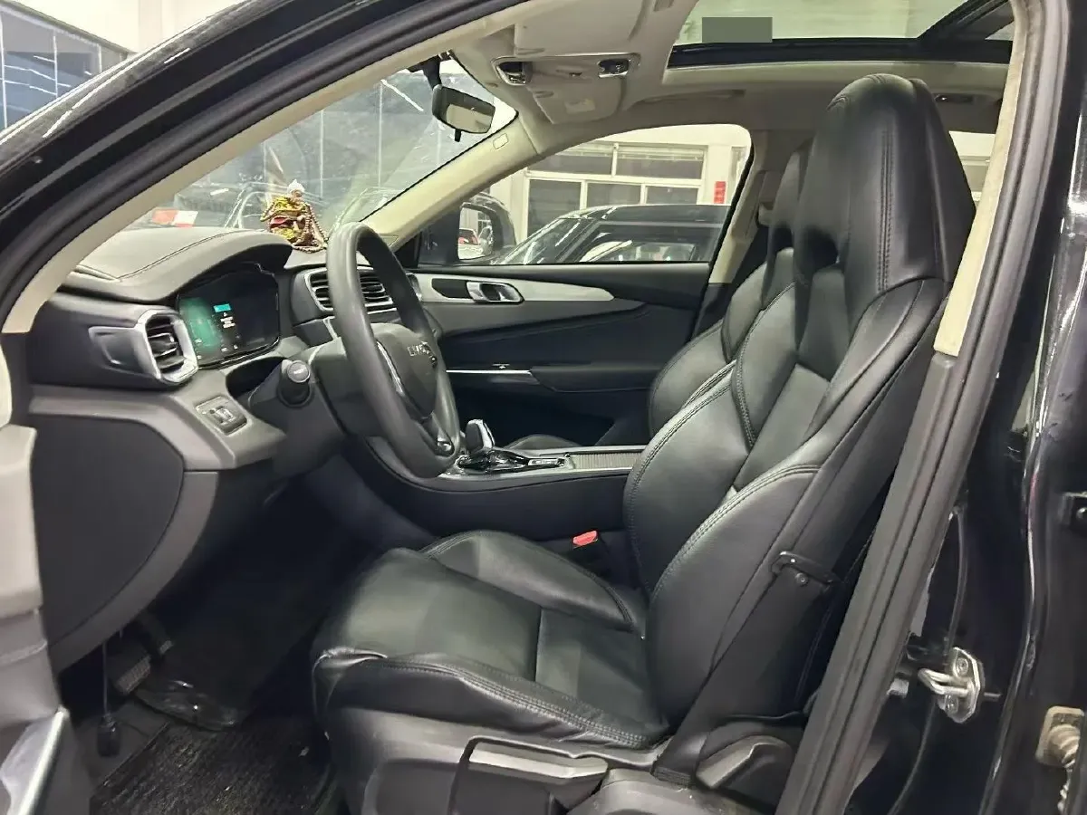 2019 Renault Kadjar 2.0L 154HP L4 CVT,autocango,china used car exporter,china ev exporter,chinese used car exporter,chinese used ev exporter