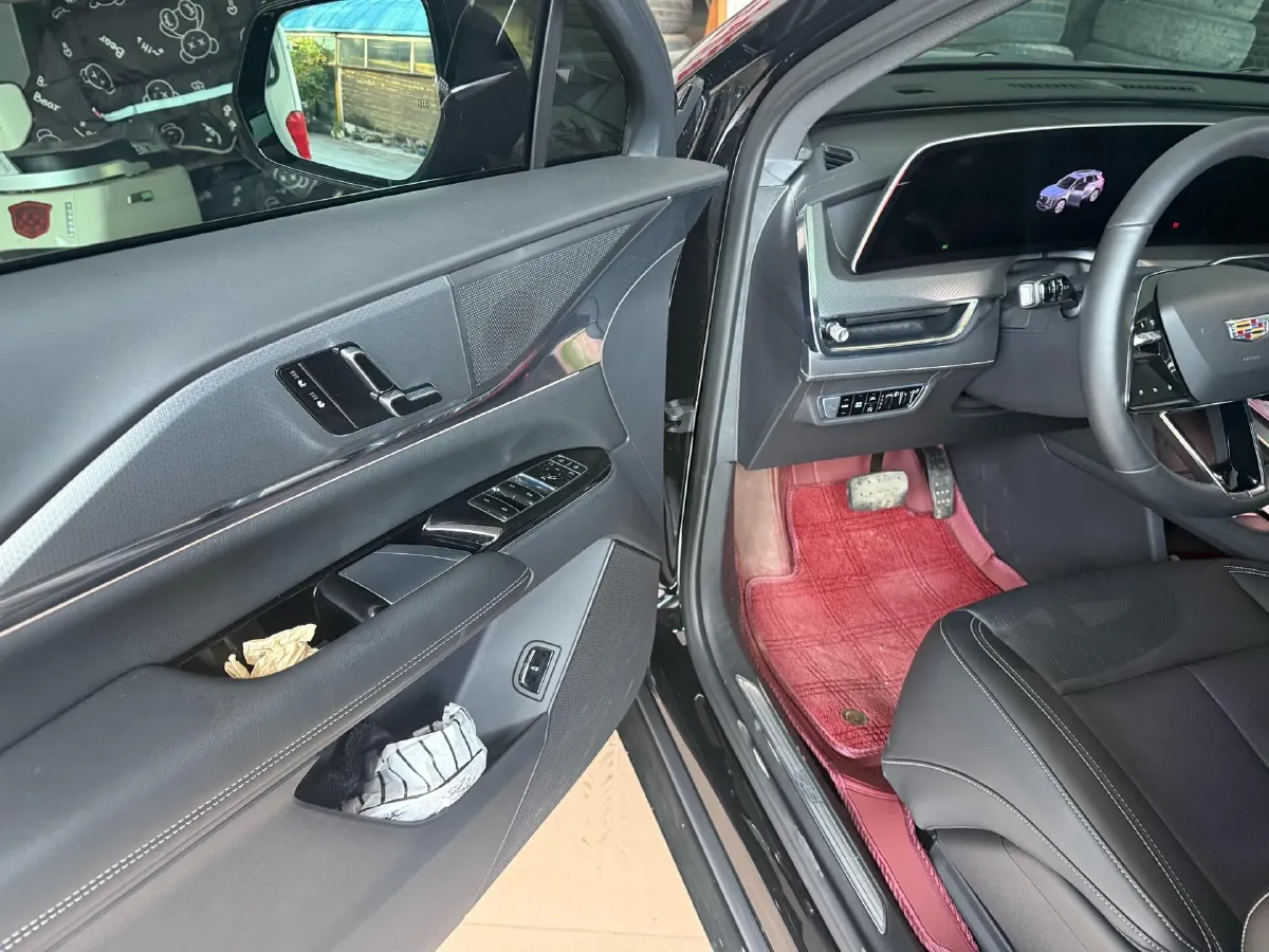 2026 Cadillac XT5 2.0T 237HP L4 9AT,autocango,china used car exporter,china ev exporter,chinese used car exporter,chinese used ev exporter