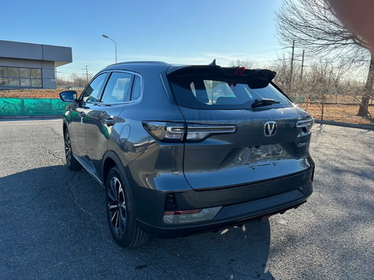 2025 ChangAn CS55PLUS PHEV 1.5L 98HP L4 E-CVT PHEV,autocango,china used car exporter,china ev exporter,chinese used car exporter,chinese used ev exporter