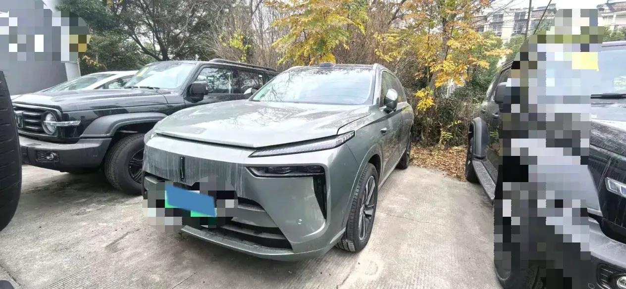 2025 WEY BlueMountain 1.5T 170HP L4 4DHT PHEV 44.5KWH