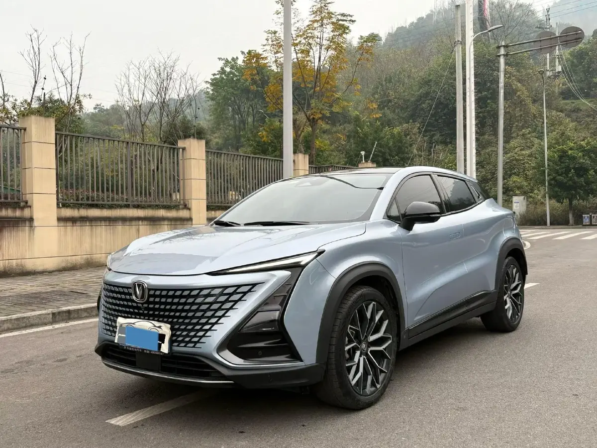 2022 ChangAn UNI-T 1.5T 188HP L4 7DCT