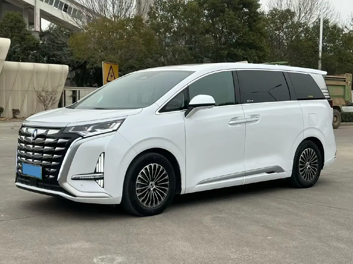 2022 HongQi HS7 3.0T 337HP V6 8AT