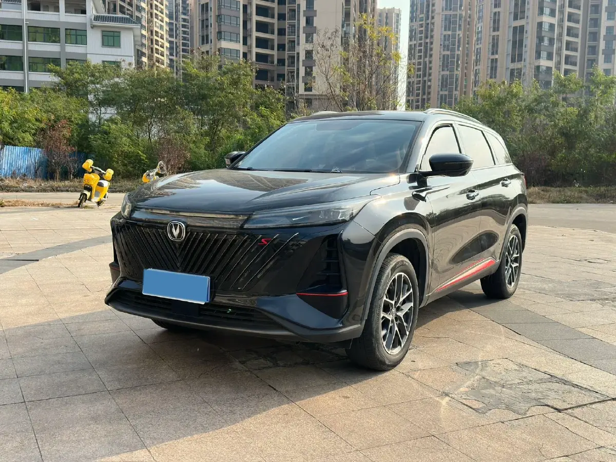 2022 ChangAn CS75 Plus 1.5T 178HP L4 6AT