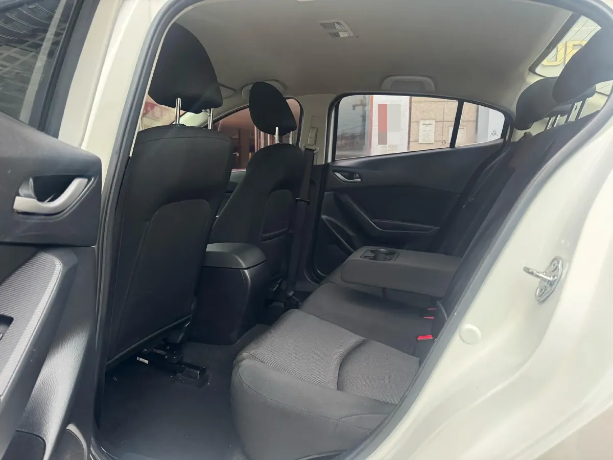 2017 Mazda 3 Axela 1.5L 117HP L4 6AT,autocango,china used car exporter,china ev exporter,chinese used car exporter,chinese used ev exporter