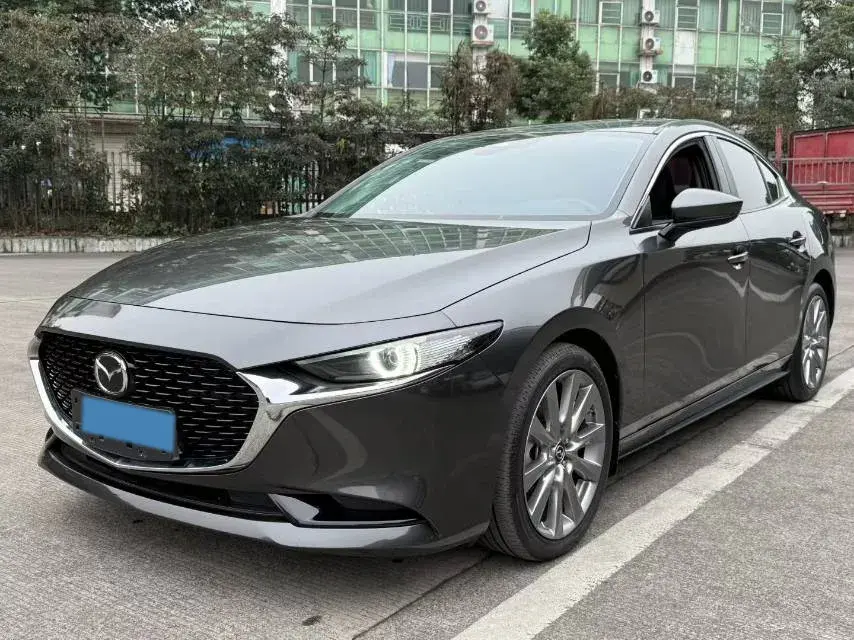 2022 Mazda 3 Axela 2.0L 158HP L4 6AT