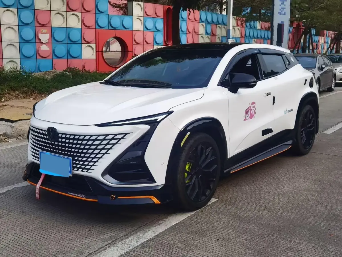 2022 ChangAn UNI-T 1.5T 188HP L4 7DCT