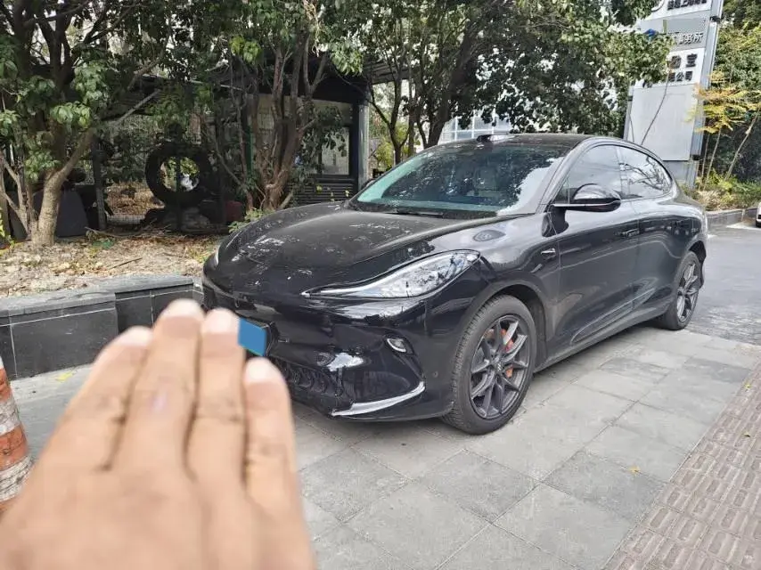 2025 IM LS6 BEV 75KWH