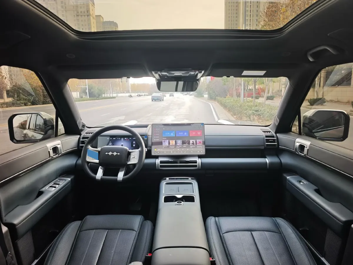 2025 FangChengBao Tai 7 1.5T 156HP L4 E-CVT PHEV,autocango,china used car exporter,china ev exporter,chinese used car exporter,chinese used ev exporter